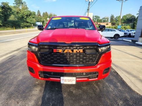 Certified 2025 RAM 1500 Big Horn AWD/4WD image 3