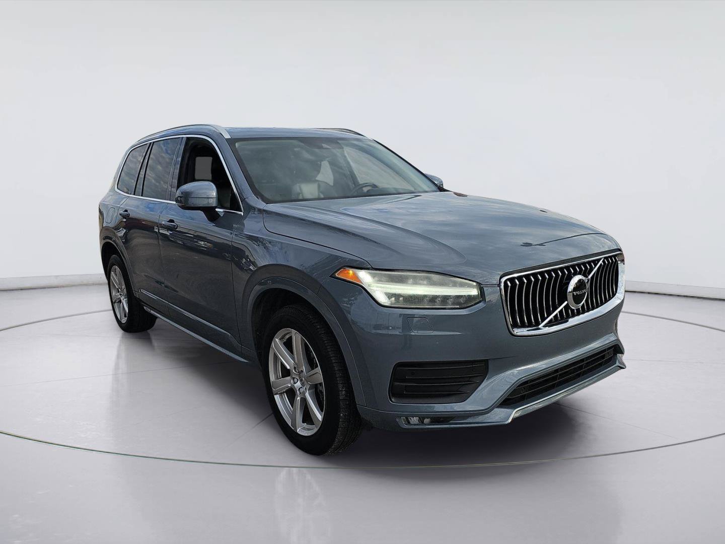 Used 2021 Volvo XC90 T5 Momentum w/ Climate Package FWD image 7