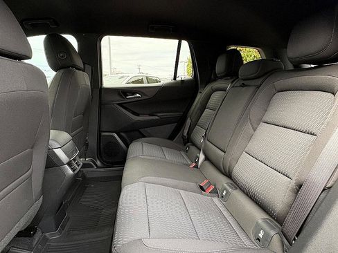 New 2026 Chevrolet Equinox LT image 10