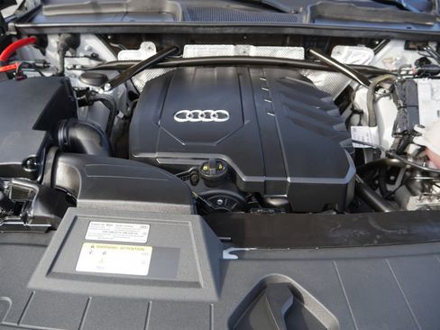 Certified 2023 Audi Q5 2.0T Premium Plus w/ Premium Plus Package image 11