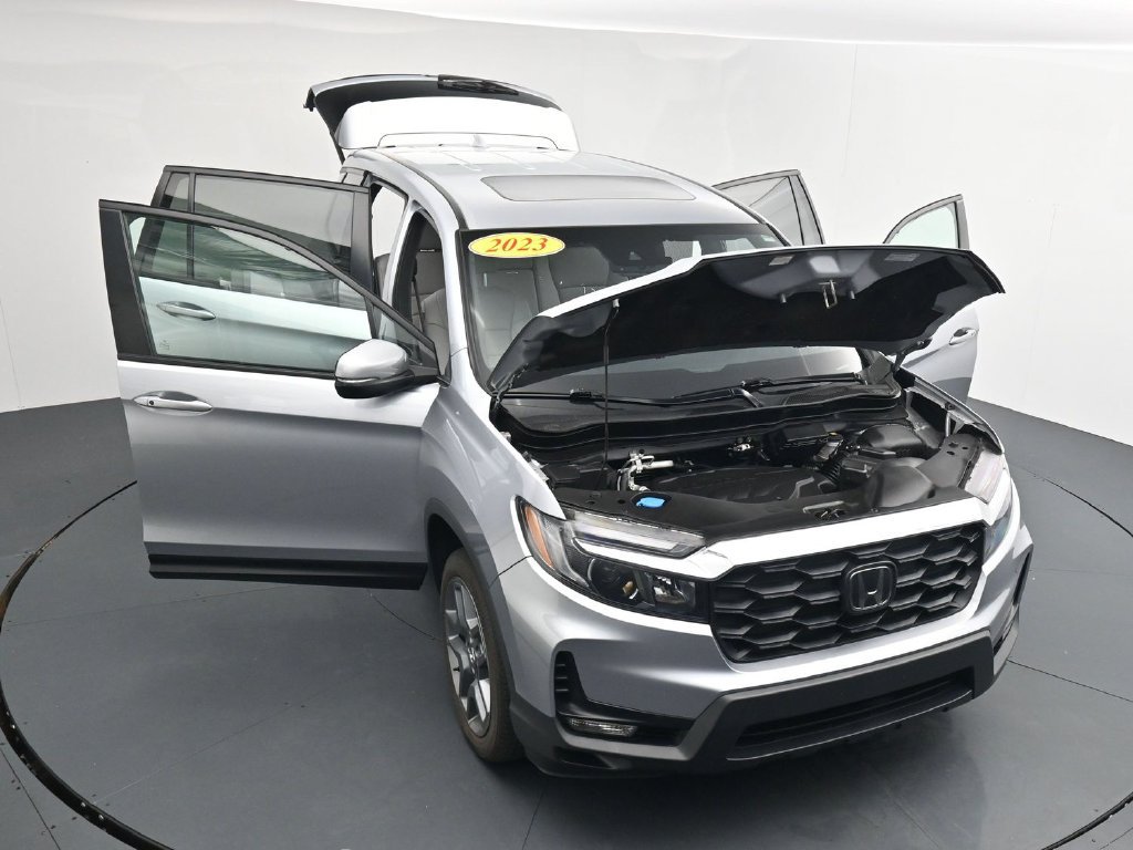 Used 2023 Honda Passport EX-L image 42