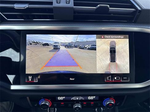 Certified 2025 Audi Q3 2.0T Premium Plus w/ Premium Plus Package image 19