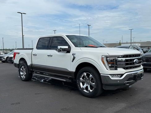 Used 2022 Ford F150 Lariat w/ Equipment Group 502A High AWD/4WD image 3