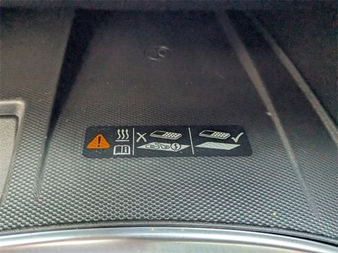 Used 2023 Buick Enclave Essence w/ Experience Buick Package image 26