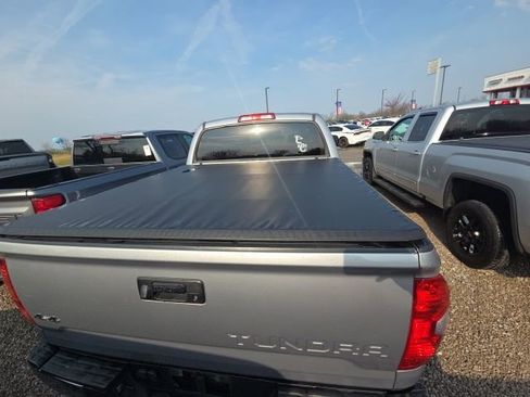 Used 2016 Toyota Tundra SR5 w/ SR5 Upgrade Package image 6