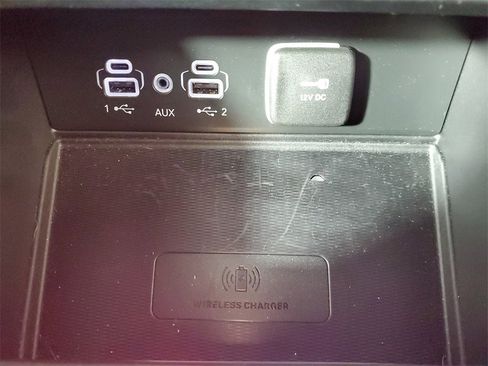 Used 2025 Jeep Grand Cherokee L Altitude image 21