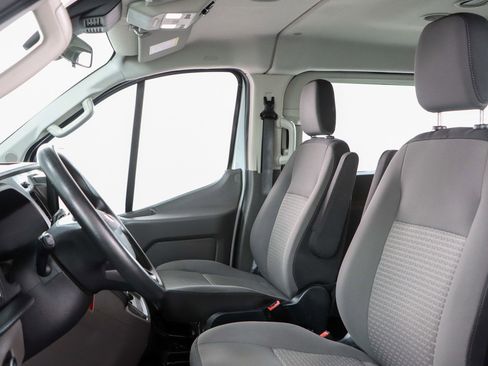 Used 2022 Ford Transit 350 XLT RWD image 23