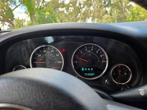 Used 2016 Jeep Wrangler Sport image 21