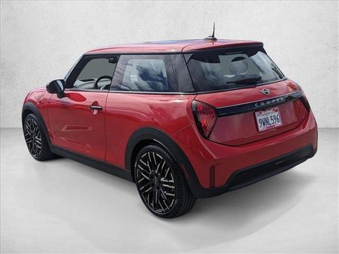 Certified 2025 MINI Cooper S FWD image 7