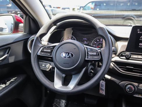 Used 2020 Kia Forte LXS FWD image 15