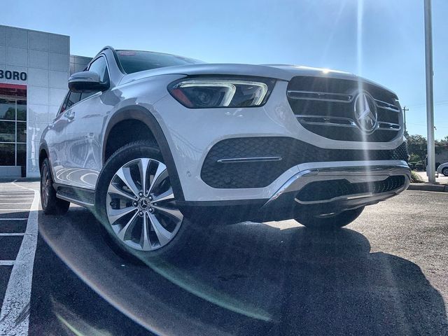 Used 2020 Mercedes-Benz GLE 350 4MATIC image 2
