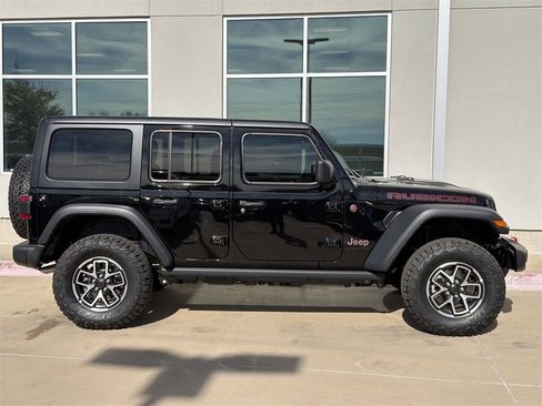 New 2025 Jeep Wrangler Unlimited Rubicon image 4