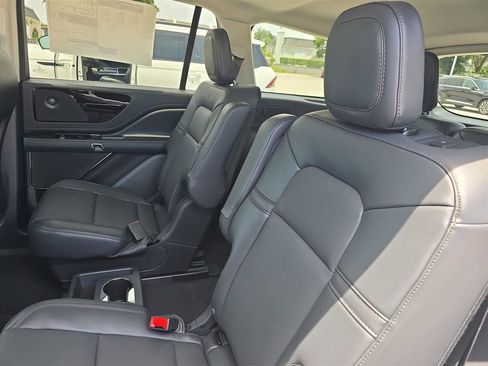 New 2025 Lincoln Aviator 2WD w/ Equipment Group 101A image 14