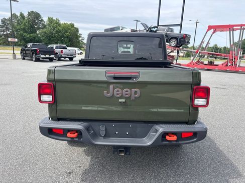 Used 2022 Jeep Gladiator Mojave w/ Cold Weather Group AWD/4WD image 7