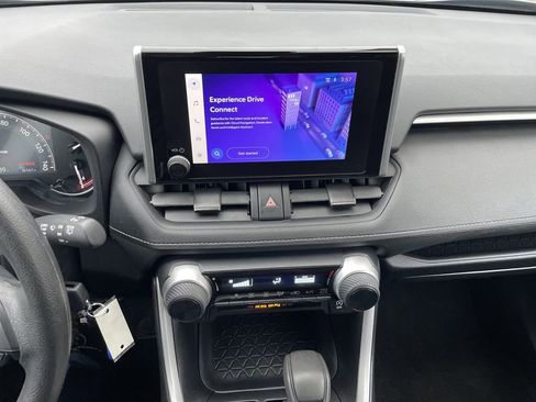 Used 2024 Toyota RAV4 LE image 18