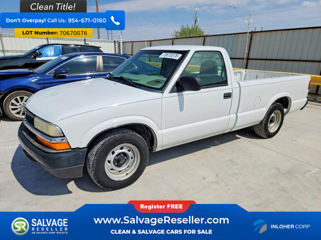 Used 2003 Chevrolet S10 Pickup 2WD Regular Cab image 1