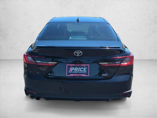 Certified 2025 Toyota Camry SE FWD image 7