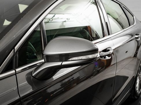 Used 2015 Ford Fusion Titanium image 14