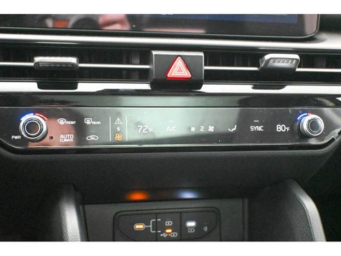 New 2026 Kia Sportage EX w/ EX Panorama Roof Package image 30