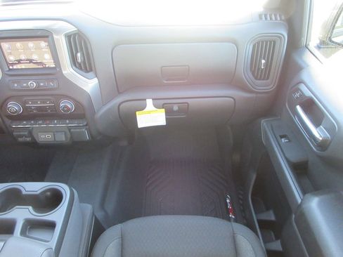 New 2026 Chevrolet Silverado 1500 Custom Trail Boss image 20