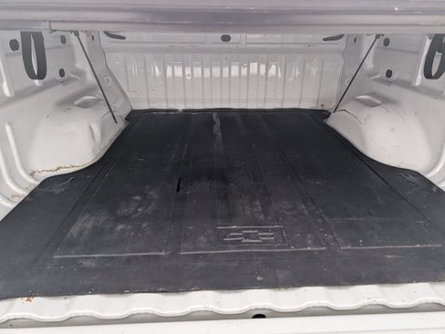 Used 2019 Chevrolet Colorado W/T w/ Custom Special Edition image 10