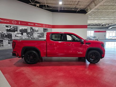 Certified 2022 GMC Sierra 1500 Elevation AWD/4WD image 2
