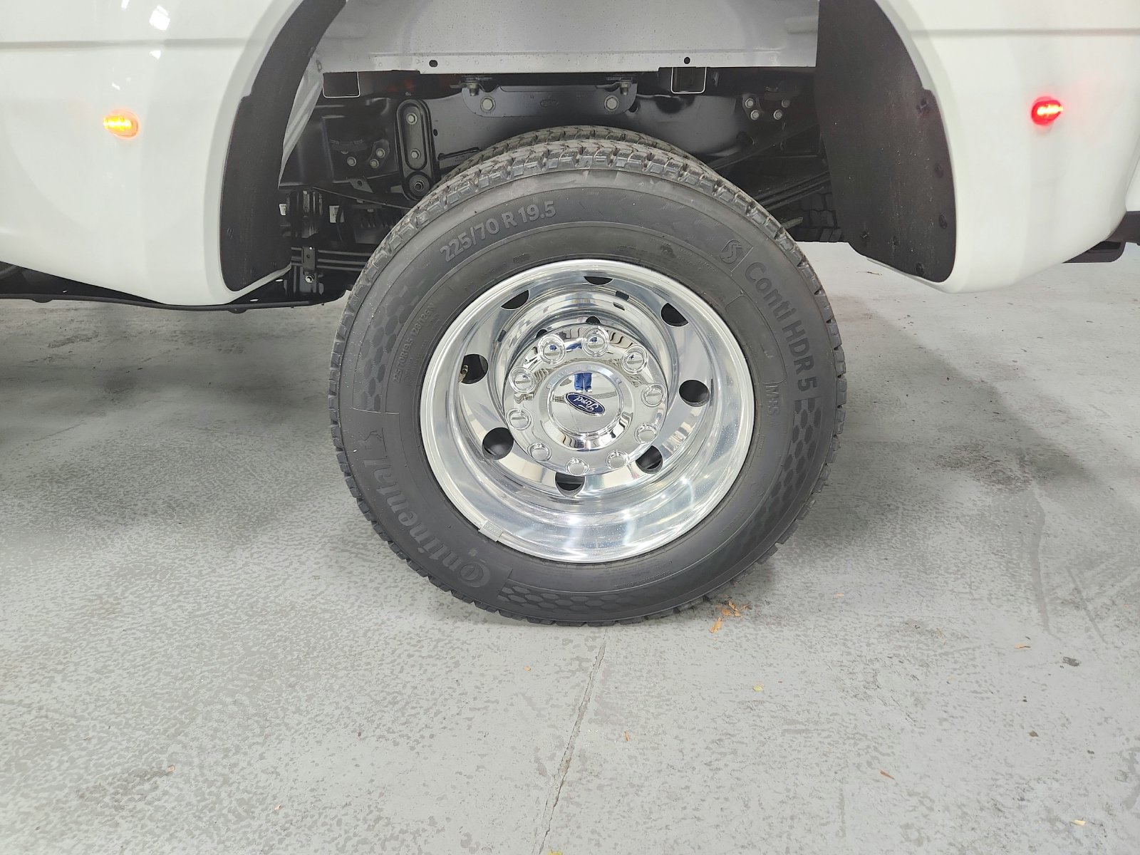 New 2027 Ford F450 Lariat w/ Lariat Ultimate Package AWD/4WD image 40