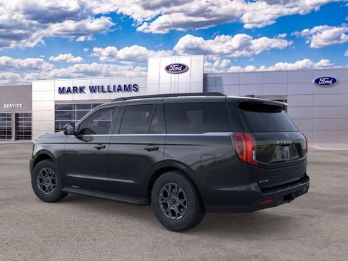 New 2026 Ford Expedition Active AWD/4WD image 4