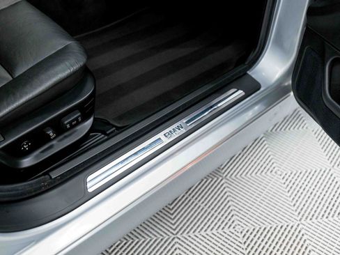 Used 1998 BMW 740iL image 52