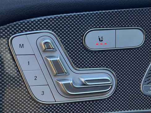 Used 2022 Mercedes-Benz GLE 53 AMG 4MATIC image 64