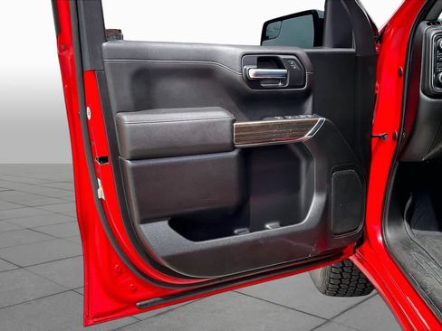 Used 2021 Chevrolet Silverado 1500 LT AWD/4WD image 22
