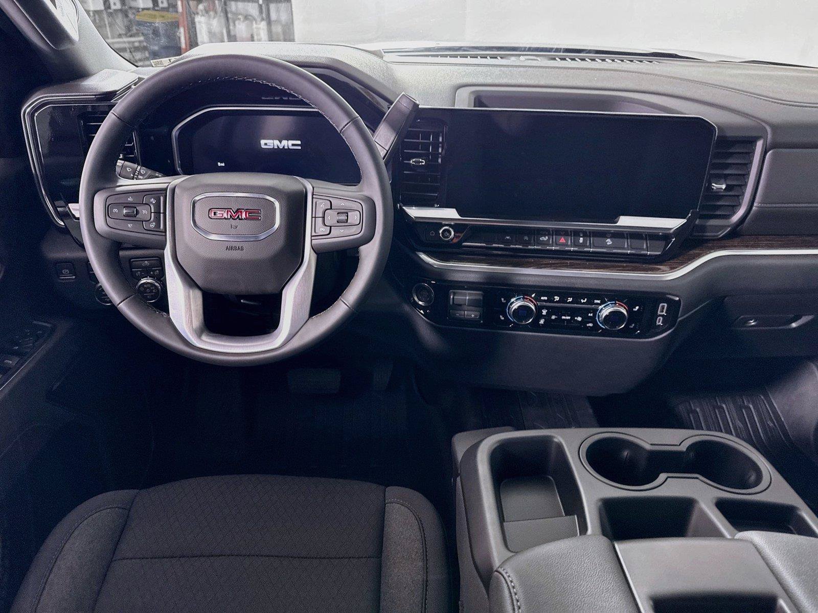 New 2026 GMC Sierra 1500 Elevation AWD/4WD image 2
