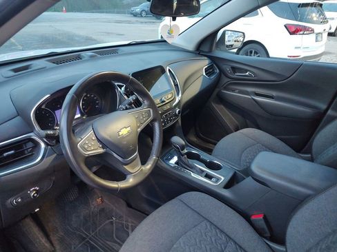 Used 2022 Chevrolet Equinox LT AWD/4WD image 8