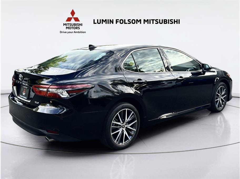 Used 2023 Toyota Camry XLE w/ Navigation Package AWD/4WD image 5