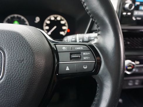 Used 2023 Honda CR-V EX-L image 9