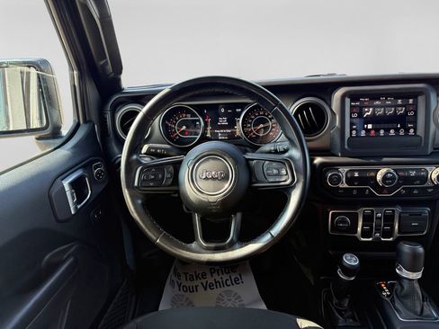 Used 2021 Jeep Gladiator Sport AWD/4WD image 14