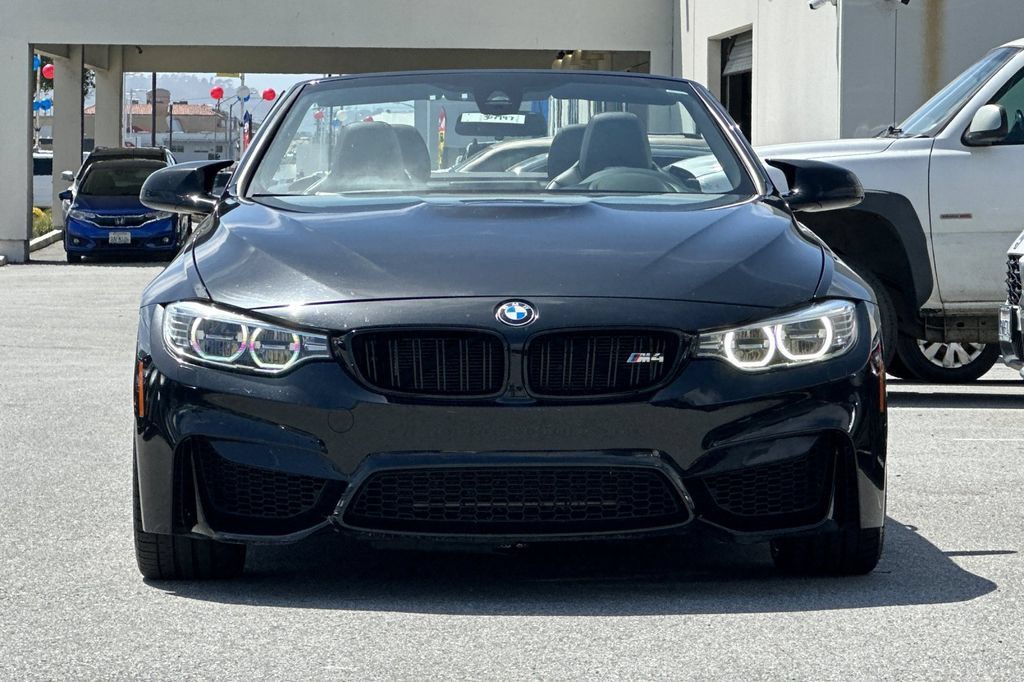 Used 2016 BMW M4 Convertible RWD image 9