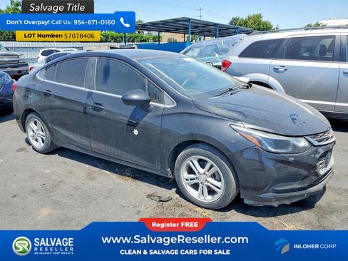 Used 2018 Chevrolet Cruze LT FWD image 5