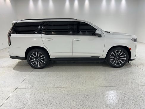 Used 2021 Cadillac Escalade Sport Platinum image 5