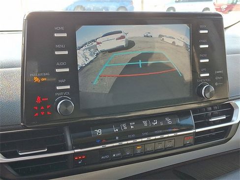 Certified 2024 Toyota Sienna XLE image 19