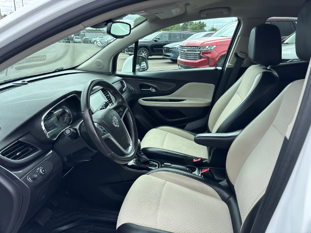 Used 2020 Buick Encore Preferred w/ Safety Package FWD image 2
