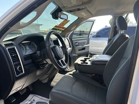 Used 2019 RAM 1500 Classic SLT image 22