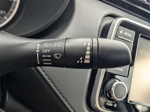 New 2025 Nissan Versa S w/ Trunk Package image 25