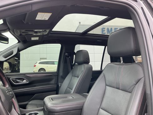 Certified 2022 Chevrolet Tahoe RST AWD/4WD image 6