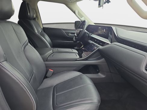 Certified 2025 INFINITI QX80 Sensory AWD/4WD image 10
