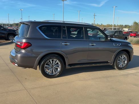 Used 2024 INFINITI QX80 Luxe image 8