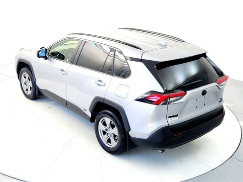 Certified 2022 Toyota RAV4 LE image 16