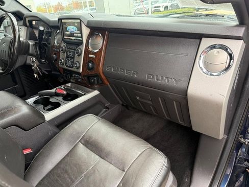 Used 2016 Ford F350 Lariat w/ Lariat Interior Package image 13