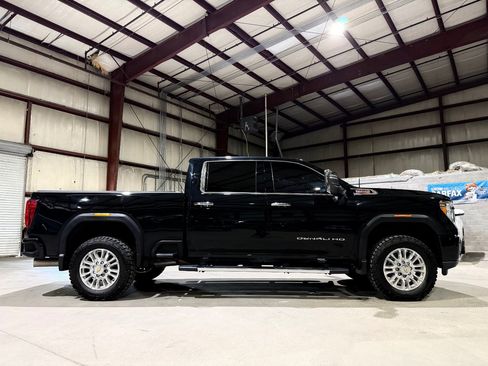 Used 2020 GMC Sierra 2500 Denali w/ Denali Ultimate Package AWD/4WD image 4