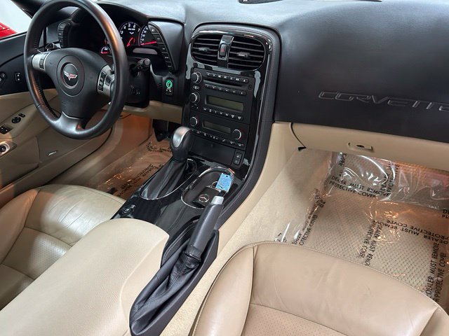 Used 2011 Chevrolet Corvette Convertible w/ Preferred Equipment Group RWD image 14
